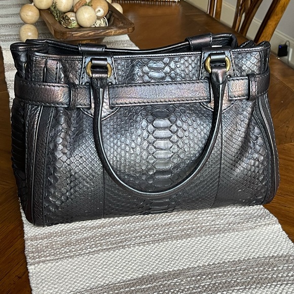 🔥VINTAGE🔥GUCCI Python Medium GG Running Tote Black - Picture 4 of 10